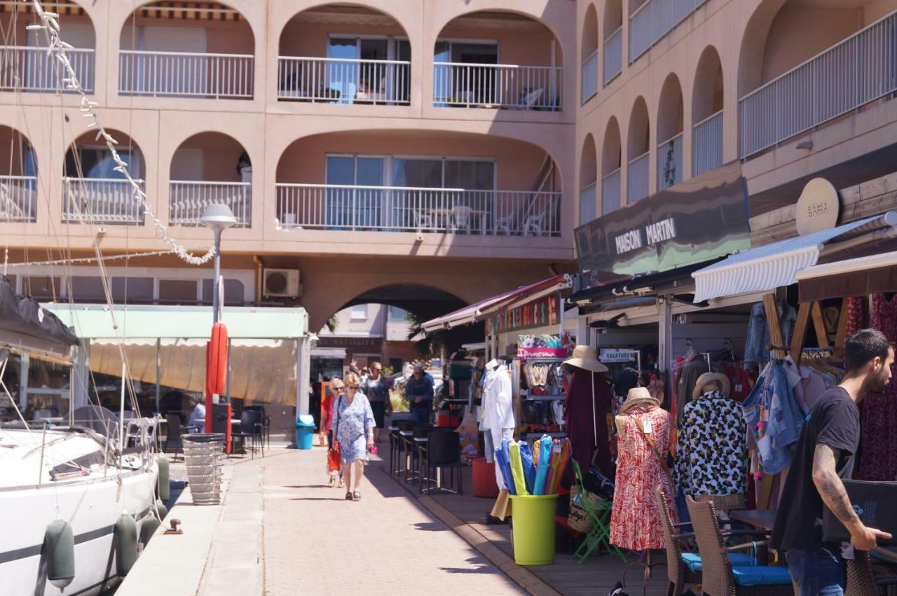 Port La Gavine Vue Mer Hyeres Bagian luar foto